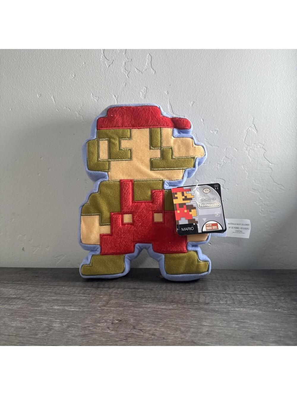 Super Mario 8 Bit Mario Plush Nintendo 9” World Of Nintendo 2015